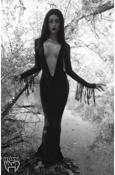 MORTICIA III - VAMP